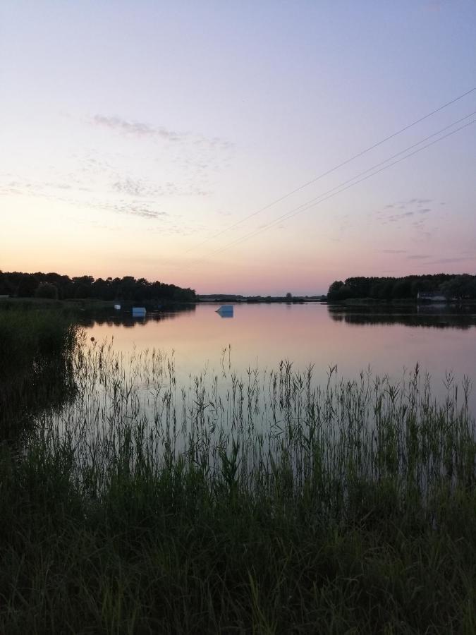 La Chaumiere Du Lac Rillé Exterior foto